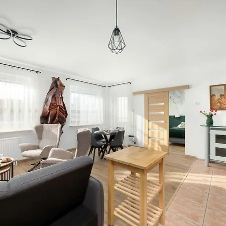 Apartment Comfortable Apartment With Parking In Warsaw Bukowinska 24A By Noclegi Renters Warschau