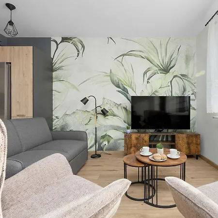 Comfortable Apartment With Parking In Warsaw Bukowinska 24A By Noclegi Renters Apartment *